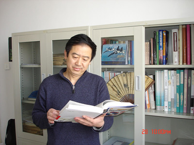马  勤